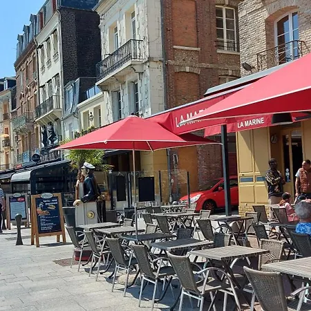 Vue Et Port *