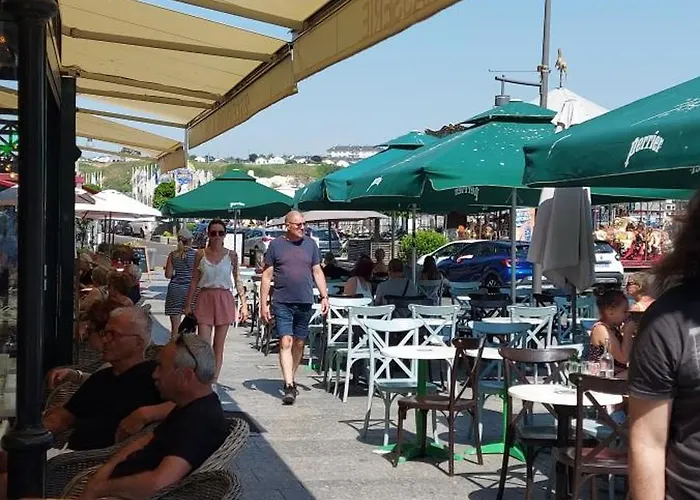 Apartment Vue Et Port